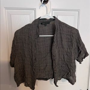 Cropped, button-up shirt